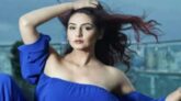 গোয়েন্দাদের ফাঁকি দিতে প্রস্রাবে পানি মেশালেন কন্নড় অভিনেত্রী রাগিনী দ্বিবেদী