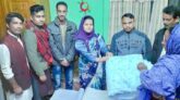 শীতার্ত মানুষের পাশে সমাজকর্মী তানিয়া আক্তার 