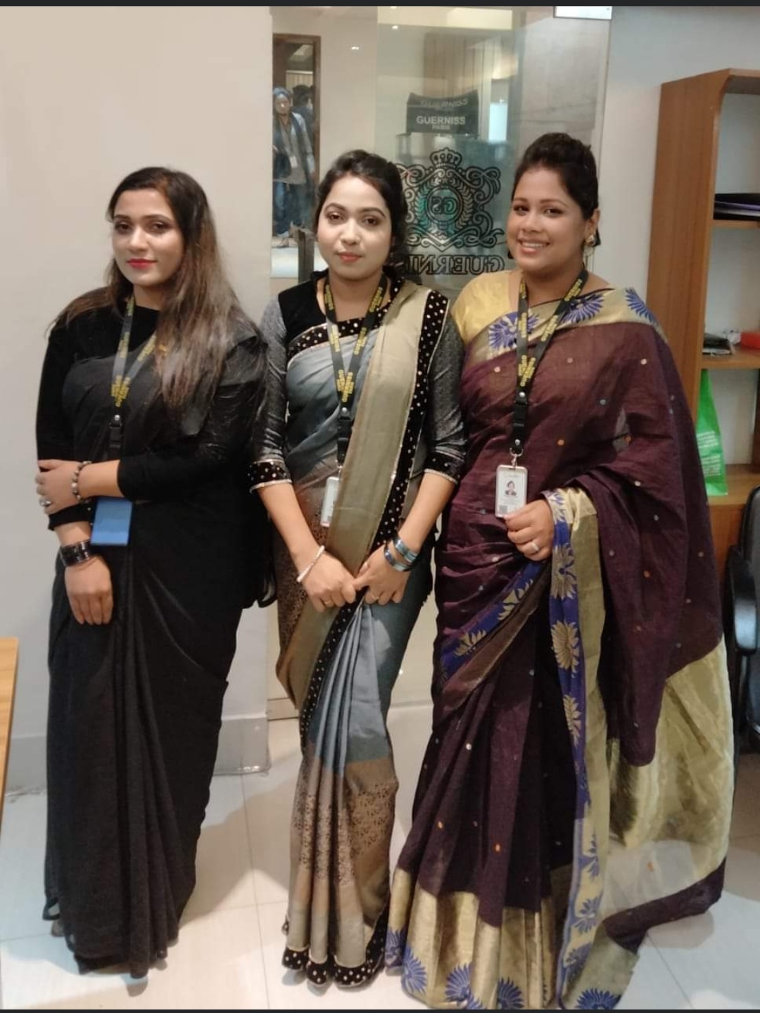 সম্পর্ক হচ্ছে অনেকটা কাপড়ের মত!