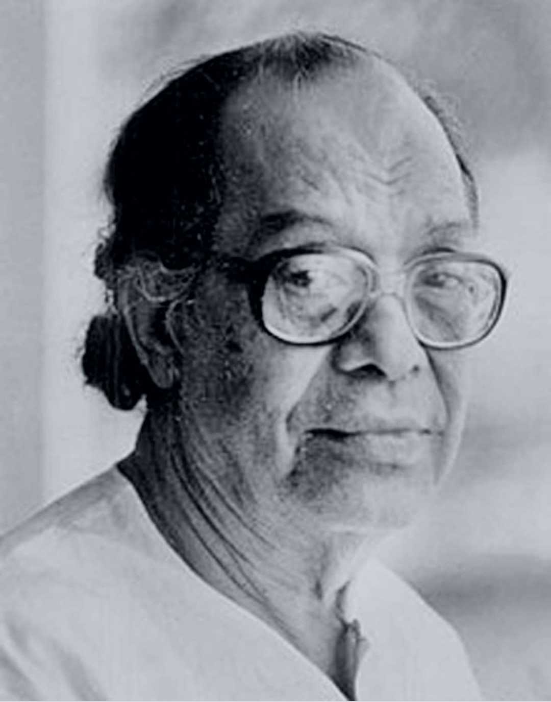 মুক্তচিন্তার পথিকৃৎ, বাংলাসাহিত্যের গবেষক ও মনীষী ড. আহমদ শরীফের ২৩তম মৃত্যুবার্ষিকী আজ