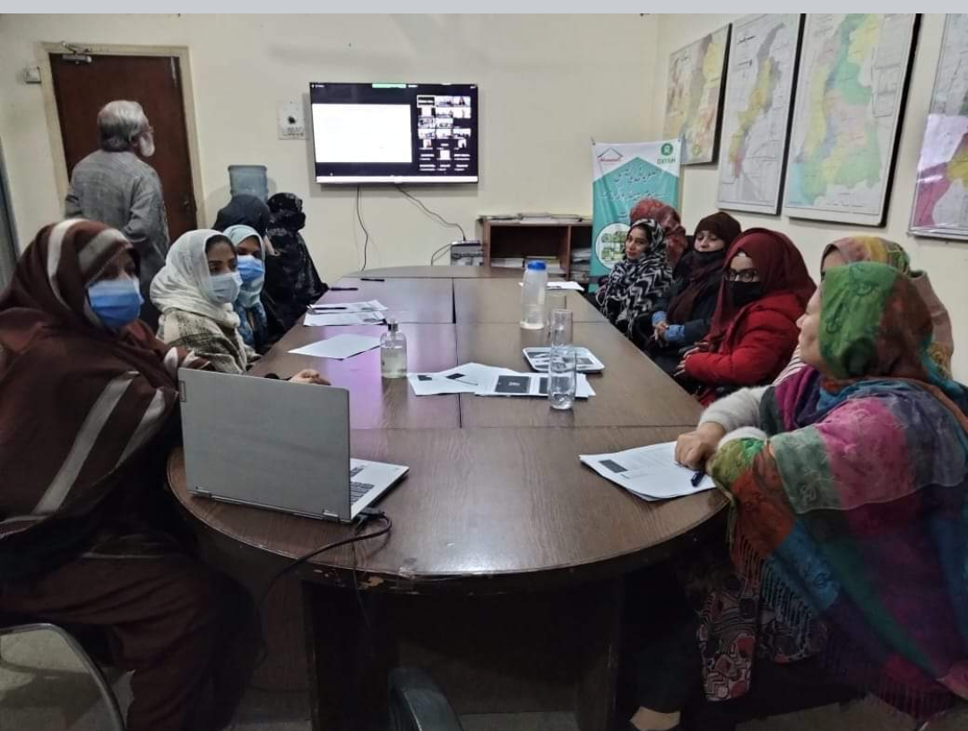 দেশের অর্থনীতিতে ১৮ লাখ গৃহভিক্তিক নারী উদ্দোক্তা বিরাট অবদান রাখছে