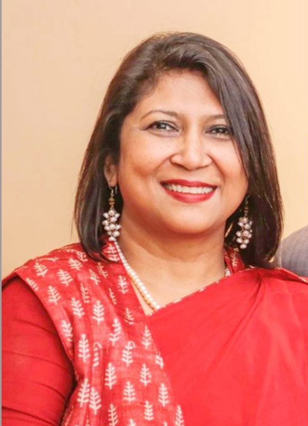 লাইফটাইম অ্যাচিভমেন্ট অ্যাওয়ার্ড পেলেন নাদিয়া বিনতে আমিন