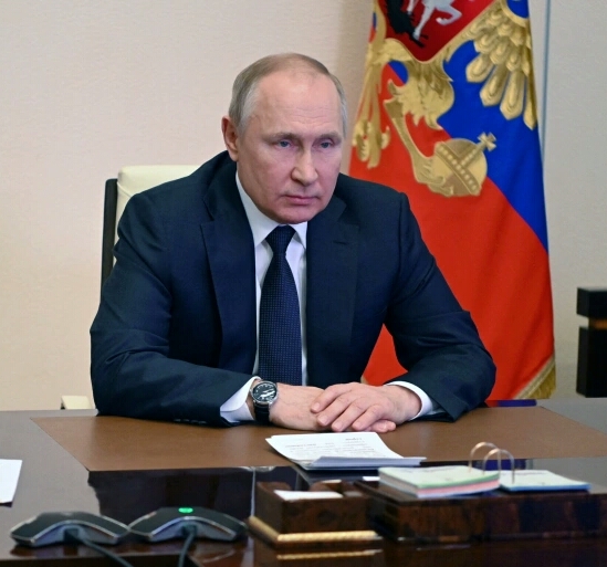 জ্বালানির প্রশ্নে ‘সর্বনাশা পরিণতির’ সতর্কতা ভ্লাদিমির পুতিনের