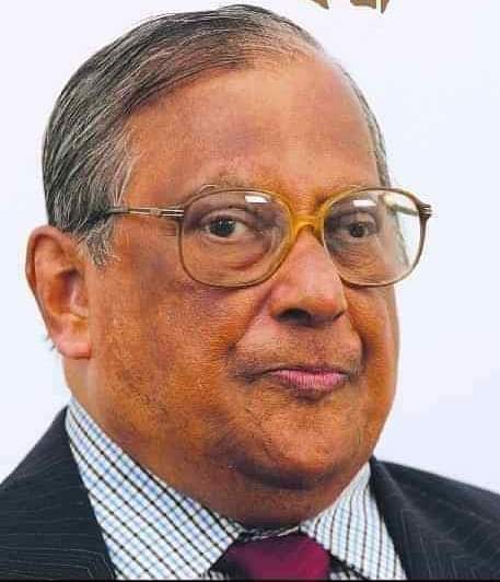সা‌বেক তত্ত্বাবধায়ক সরকারের উপদেষ্টা আকবর আলি খান আর নেই