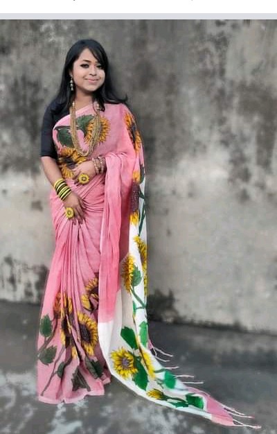 আশেপাশের মানুষ আপনার কাছে অনেক বড় কিছু আশা করে