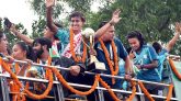 ঢাকায় বীরোচিত সংবর্ধনা পেল সাফ জয়ী নারী ফুটবল দল