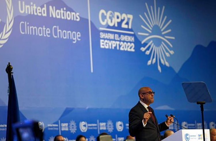 সংকট নিরসনের লক্ষ্যে জলবায়ু সম্মেলনে বিশ্ব নেতৃবৃন্দ