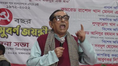 মানুষকে অভুক্ত রেখে উন্নয়ন কোনও কাজে আসবে না: মেনন