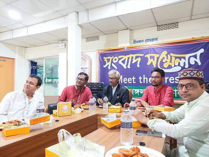শ্রীমঙ্গল প্রেসক্লাবে সাংবাদিকদের সম্মানে ইফতার