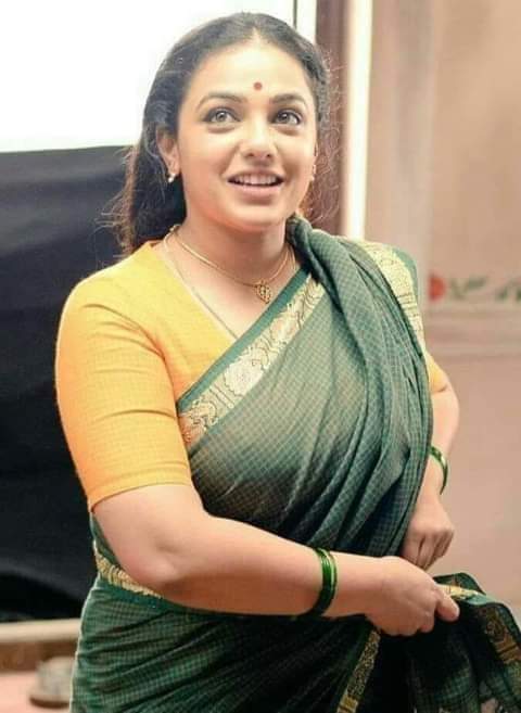 কিছু সম্পর্ক পৃথিবীর আহ্নিকগতির মতই সত্য!