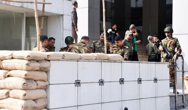 দ্বাদশ জাতীয় সংসদ নির্বাচনে সশস্ত্র বাহিনীর দায়িত্ব পালন শুরু