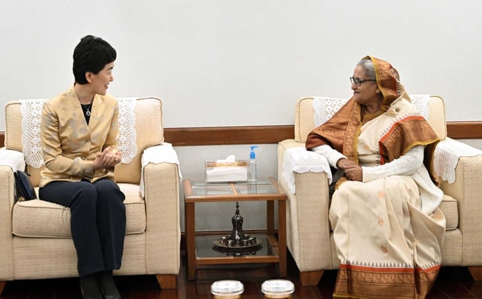 উন্নয়ন অগ্রযাত্রাকে মসৃণ করতে চীনের কাছে আরও সহযোগিতা চেয়েছেন প্রধানমন্ত্রী