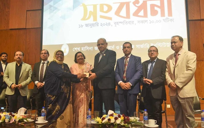 চিকিৎসা সেবা ঢেলে সাজাতে সবার সহযোগীতা চেয়েছেন স্বাস্থ্যমন্ত্রী