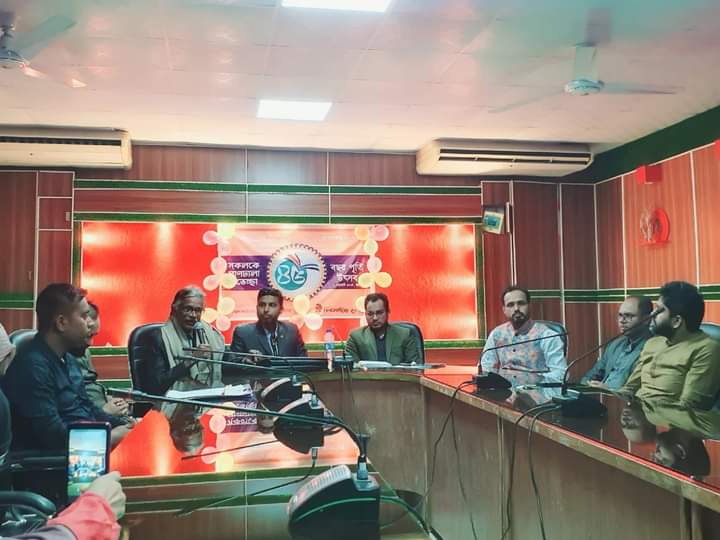 মৌলভীবাজারে বিশ্বসাহিত্য কেন্দ্রের ৪৫ বছর পূর্তি উৎসব আড্ডা