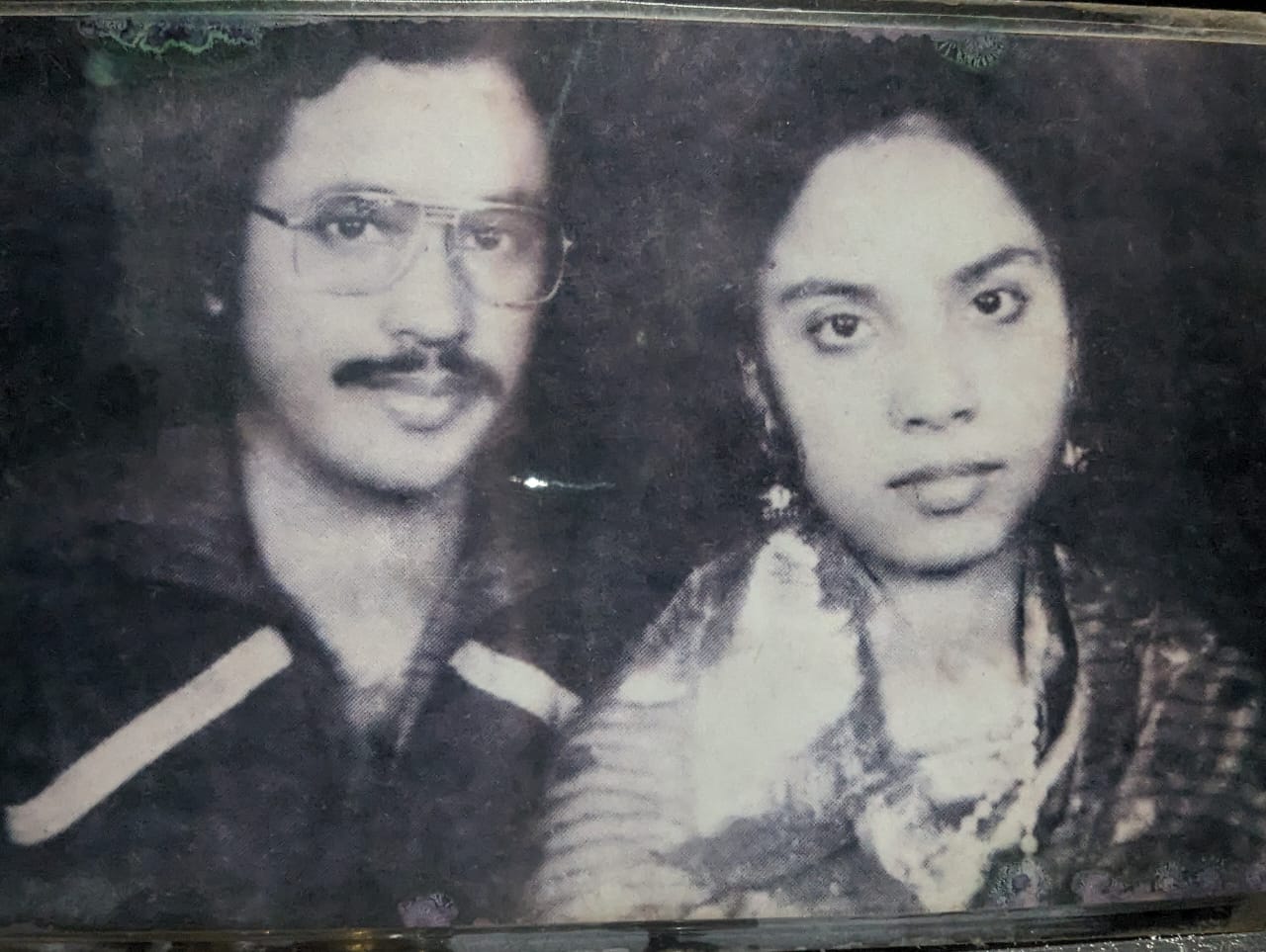 শহীদ সেলিমের স্মৃতি নিয়ে আছেন স্ত্রী নাসিমা জাহান জেসমিন ও মেয়ে নুসরাত জাহান ডরথী