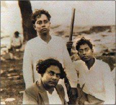 কমরেড মুজফফর অাহমদের সাথে বাংলাসাহিত্যের কালজয়ী দিকপাল কবি নজরুলের ছিল গভীর বন্ধুত্ব