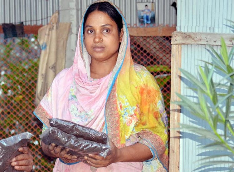 জৈব সার উৎপাদনে সফল নারী উদ্যোক্তা হালিমা