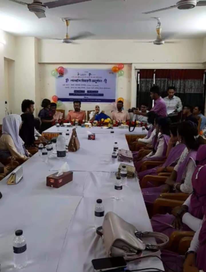 শ্রীমঙ্গলে সরকারের ‘হার পাওয়ার প্রকল্পের প্রশিক্ষণ নিয়ে ল্যাপটপ পেলেন ২৫ তরুণী