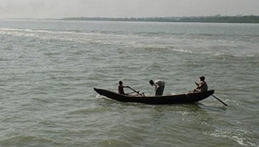 সুরমা নদীতে নৌকাডুবিতে নারীসহ নিখোঁজ ৩