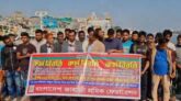 ৭ নৌযান শ্রমিক হত্যার বিচার ও ক্ষতিপূরণ দাবীতে নারায়ণগঞ্জে অনির্দিষ্টকালের কর্মবিরতি