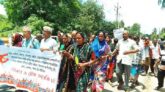 সমবায় মালিকানা প্রতিষ্ঠার দাবীতে মৎস্যজীবীদের বিক্ষোভ সমাবেশ শেষে উপদেষ্টা বরাবরে খোলাচিঠি
