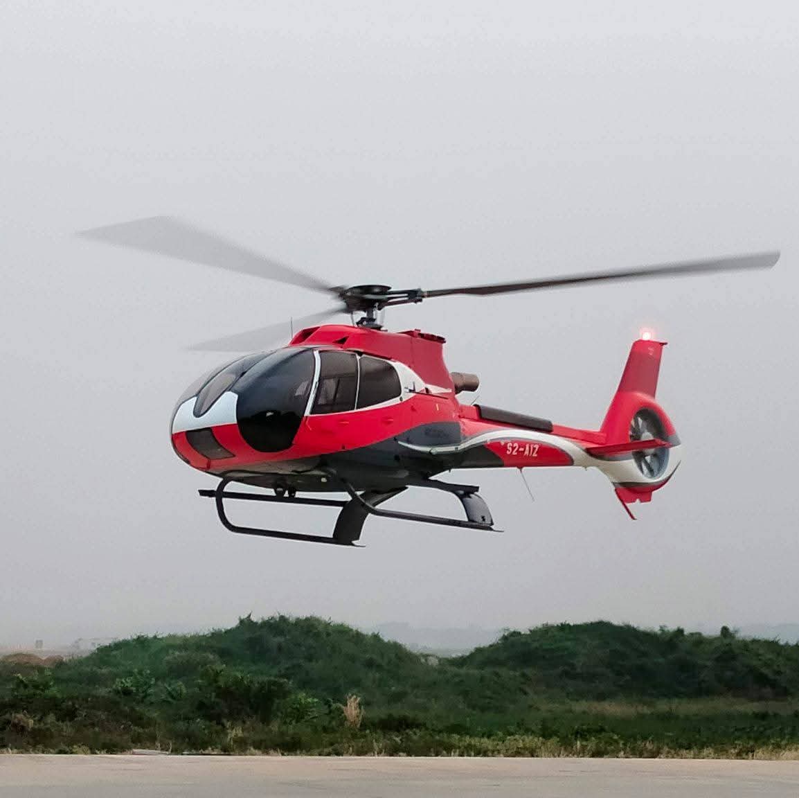 দ্রুত, নিরাপদ ও বিলাসবহুল ভ্রমণের নির্ভরযোগ্য সমাধান হেলিকপ্টার সার্ভিস