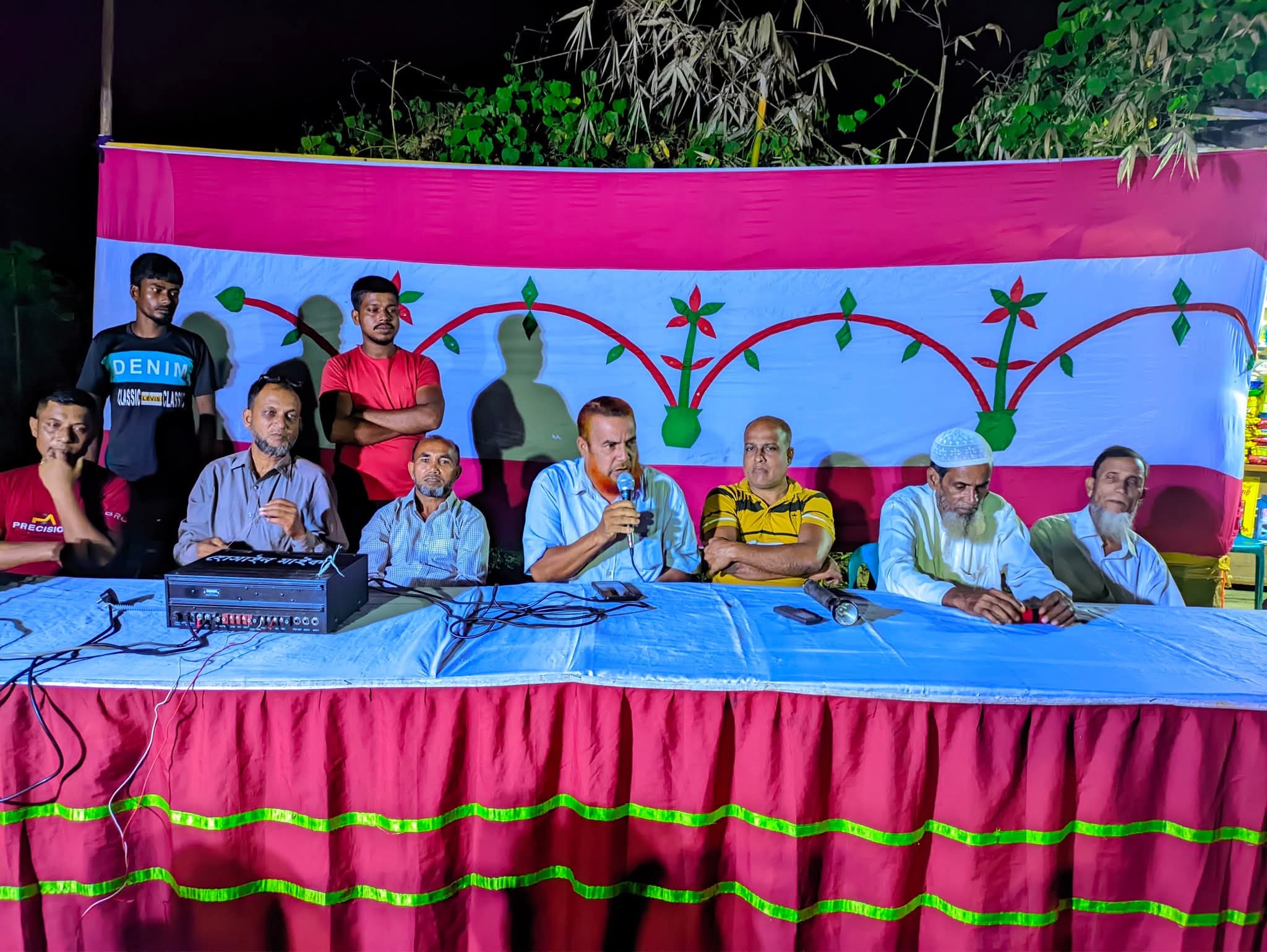 প্রতারণার শিকার শ্রীমঙ্গলের ৪ গ্রামের মানুষের প্রতিবাদ, আইনগত ব্যবস্থা নেওয়ার দাবি