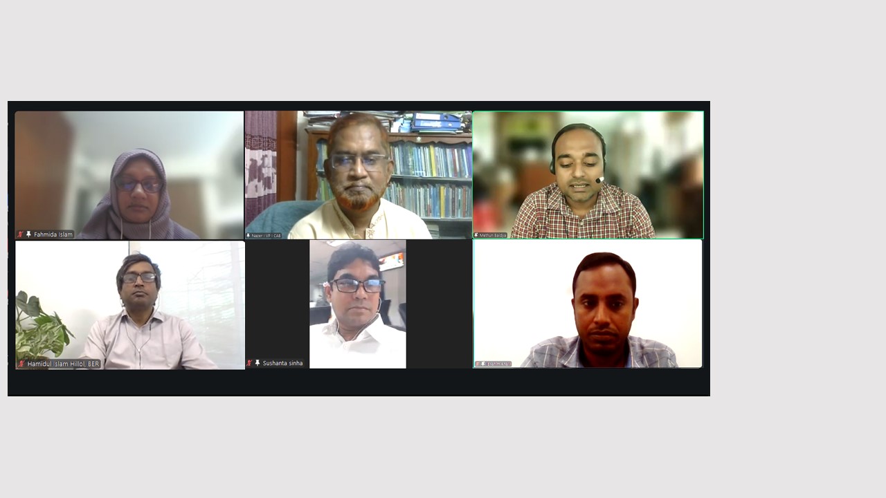 তদুর্ধ্ব’ শব্দের ফাঁদে বাড়ছে সিগারেটের ব্র্যান্ড সংখ্যা, সরকার হারাচ্ছে কোটি কোটি টাকার রাজস্ব