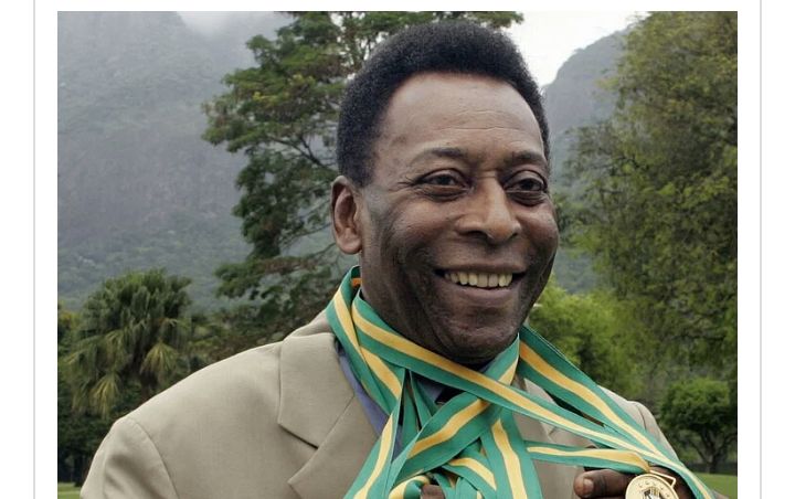 কিংবদন্তি ফুটবলার পেলের তৃতীয় মৃত্যুবার্ষিকী আজ