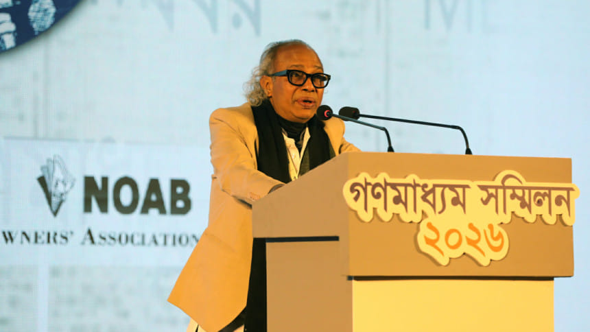 সাংবাদিকদের জীবন্ত পুড়িয়ে মারার চেষ্টা মধ্যযুগীয় বর্বরতা: নূরুল কবীর