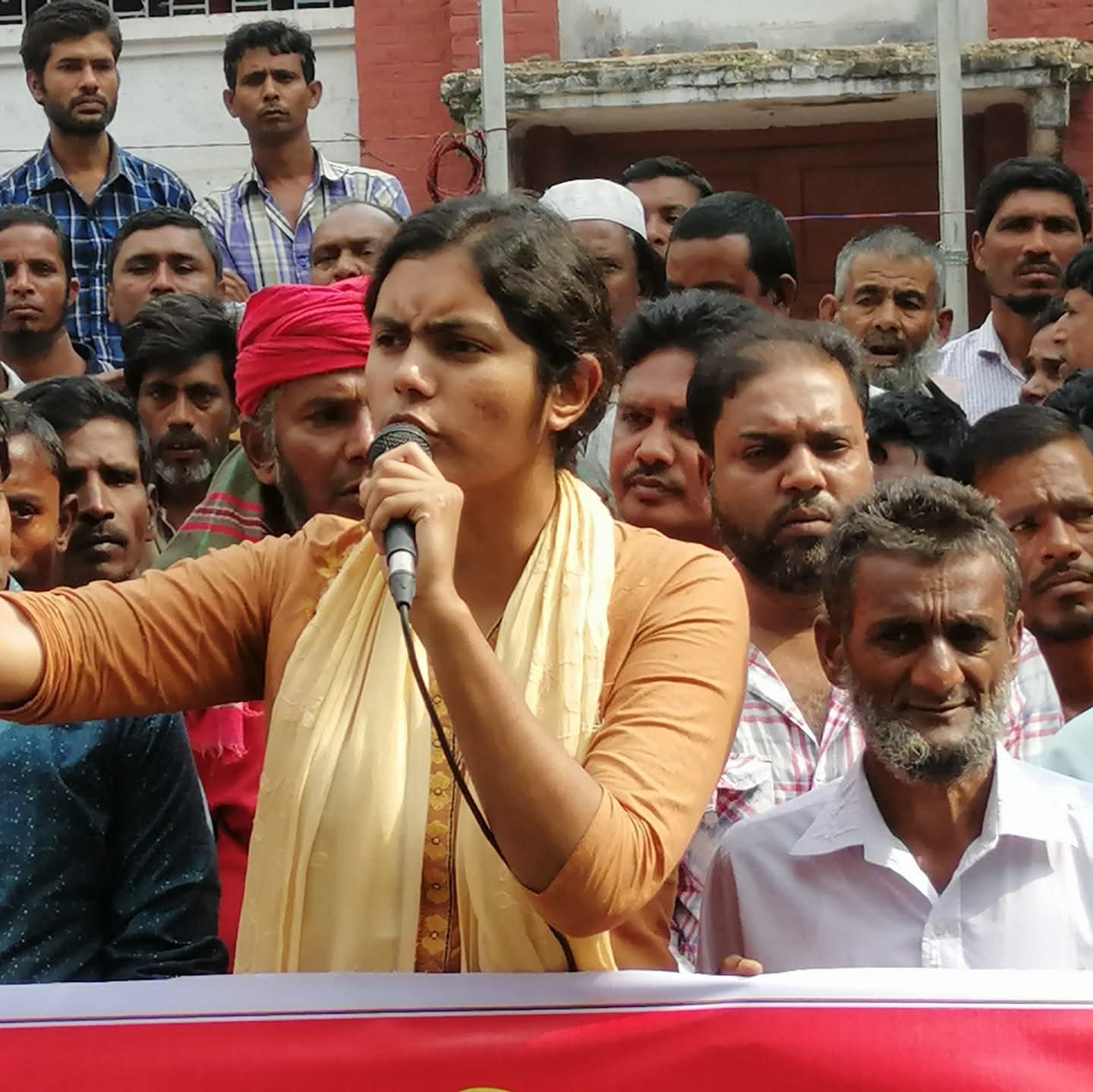 ডিবিসি নিউজ টকশোতে নারী প্রার্থী ডা. মনীষার প্রতি বৈষম্যমূলক আচরণের নিন্দা