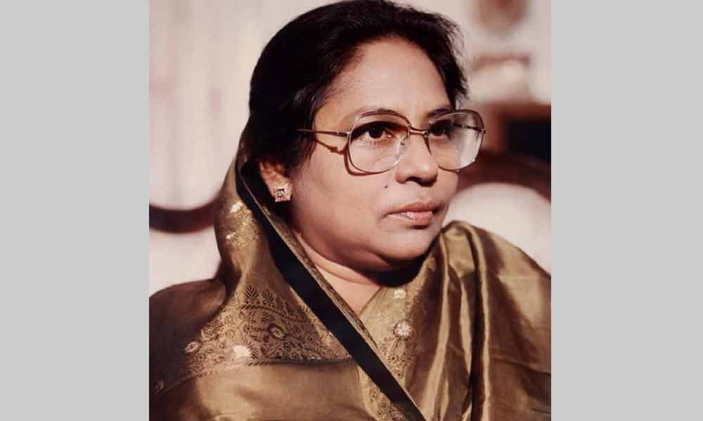 একুশে পদকপ্রাপ্ত কবি জাহানারা আরজু আর নেই