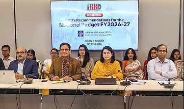 জ্বালানি তেলের দাম নিয়ন্ত্রণে সরকারের হাতে সুযোগ আছে: সিপিডি