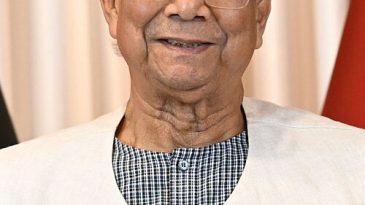 ‎ঢাকা ছেড়েছেন অন্তর্বর্তী সরকারের সাবেক প্রধান উপদেষ্টা ড. ইউনূস
