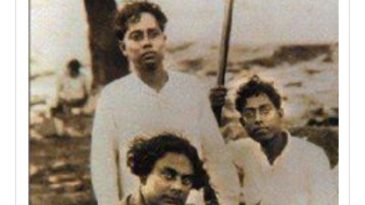 কমরেড মুজফফর আহমদের সাথে বাংলাসাহিত্যের কালজয়ী দিকপাল কবি নজরুলের ছিল গভীর বন্ধুত্ব