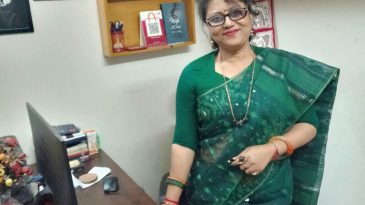 কথা তো বলতেই হবে: মুখোশ উন্মোচন করা দরকার