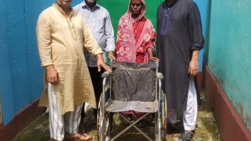 শ্রীমঙ্গলে প্রতিবন্ধী ছেলের জন্য হুইলচেয়ার পেল অসহায় পরিবার