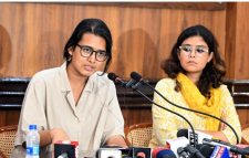 প্রশ্নফাঁসের প্রতিবাদে আন্দোলন: সারাদেশে শিক্ষার্থীদের ওপর পুলিশি দমন-পীড়নের অভিযোগ