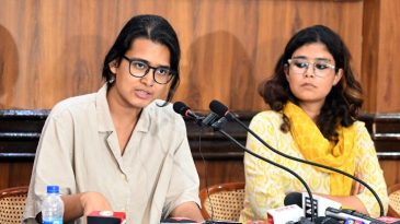 প্রশ্নফাঁসের প্রতিবাদে আন্দোলন: সারাদেশে শিক্ষার্থীদের ওপর পুলিশি দমন-পীড়নের অভিযোগ