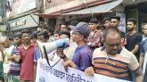 হবিগঞ্জ-সিলেট বিরতিহীন বাসের শ্রীমঙ্গলে পুনরায় স্টপেজ চালুর দাবিতে মানববন্ধন