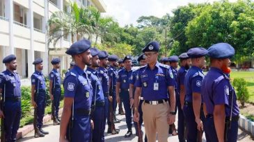 মৌলভীবাজার পুলিশ লাইন্স ও রিজার্ভ অফিস পরিদর্শনে পুলিশ সুপার