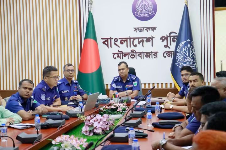 মৌলভীবাজারে নবাগত রেঞ্জ ডিআইজির সফর