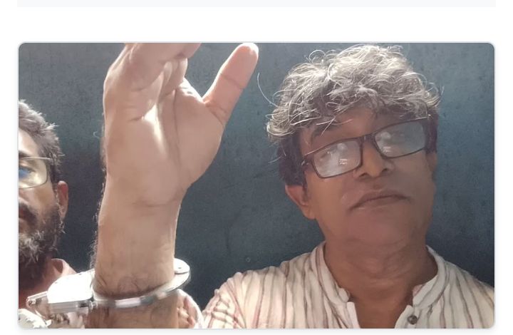 ১৮ ঘণ্টা পর মুক্তি পেলেন ডিইউজে সাবেক সভাপতি আবু জাফর সূর্য