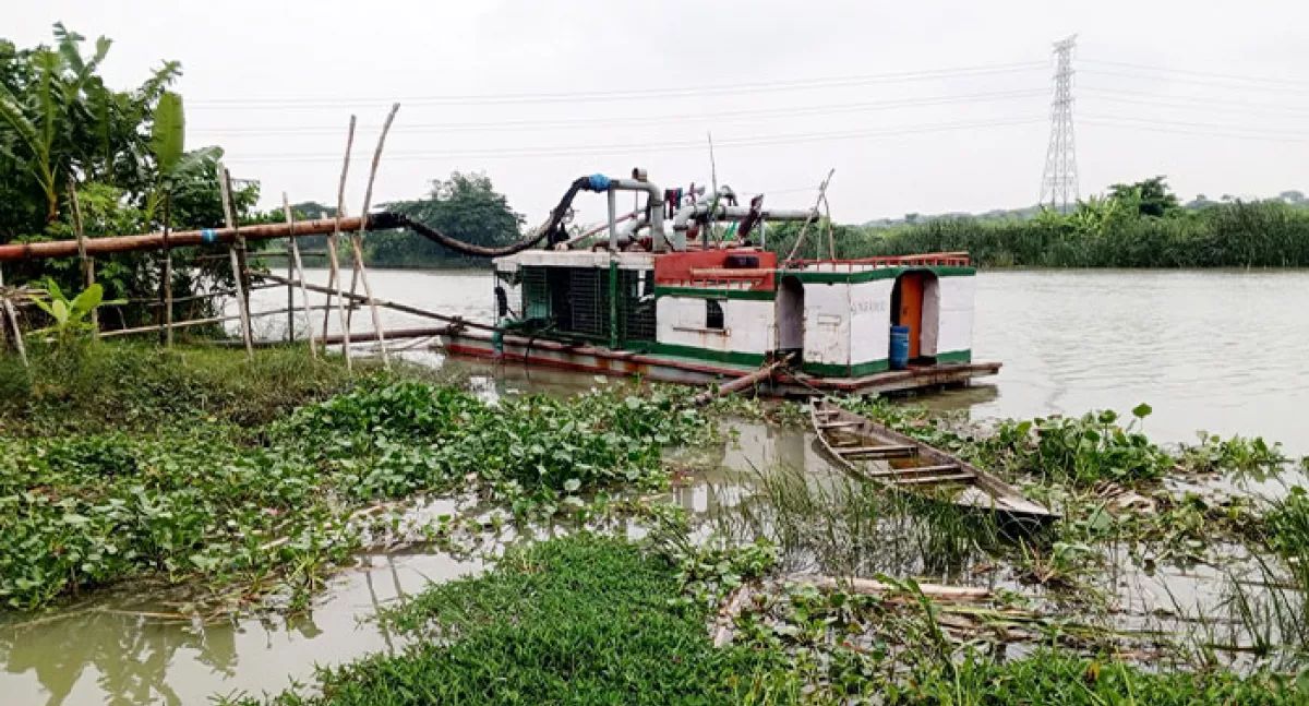 বরিশাল নগরীতে পুকুর-জলাশয় রক্ষায় সরকারি উদ্যোগ জরুরি